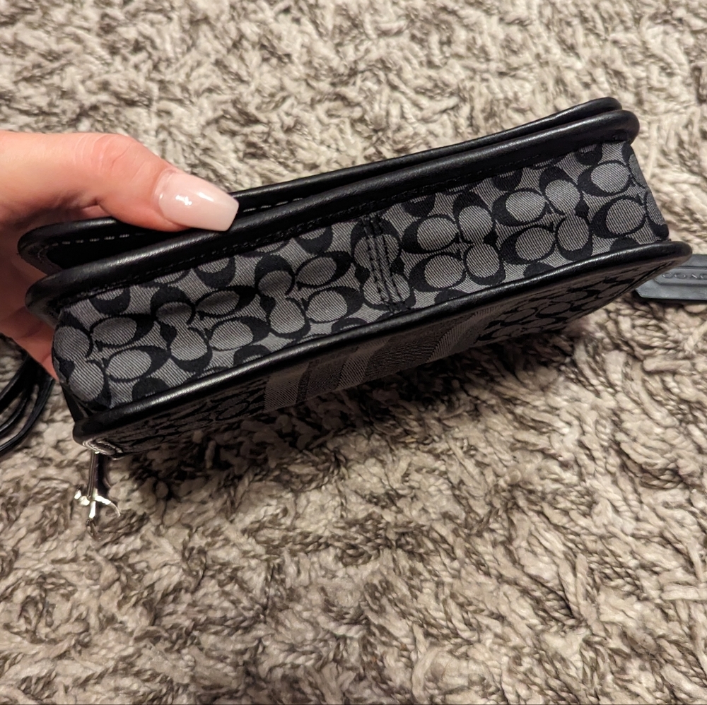 🖤 Coach Legacy Signature Striped Penny Crossbody Bag - Picture 3 of 16